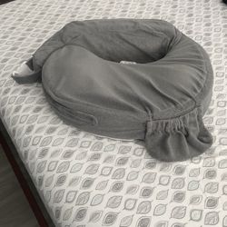 My Brest Friend breastfeeding Pillow 