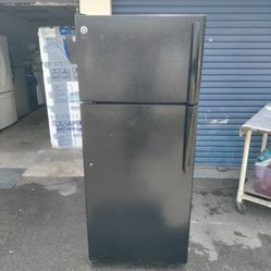 black and white apartment fridges galore everything with the warranty