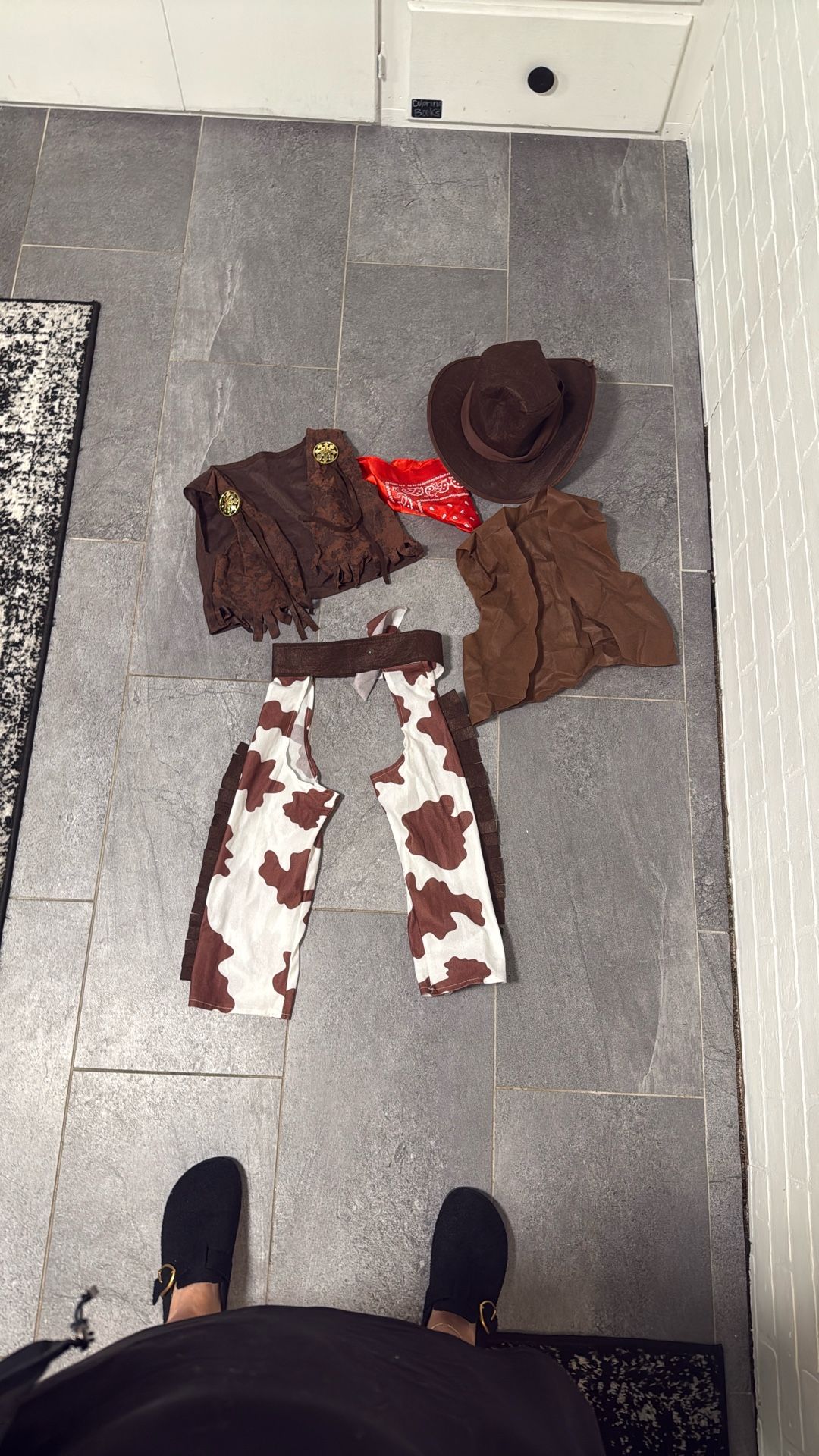 Size 4-6 Cowboy Costume 