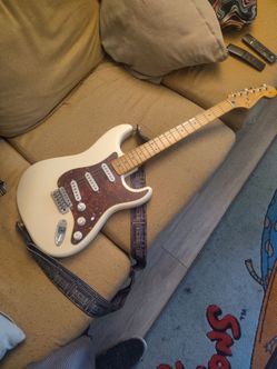 Fender stratocaster mim