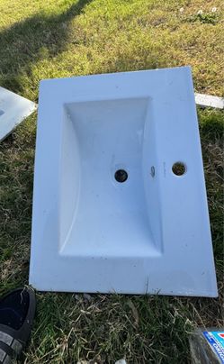 Vanity Sink Top 23 x 18