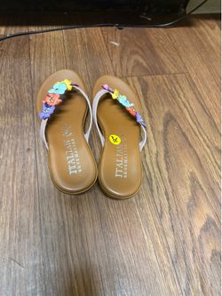 Italian Shoemakers Women's Brown Leather Thong Slip On Sandals Floral 7.5
