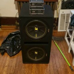 Kicker Dual 12 Inch Compc With 2 Amps