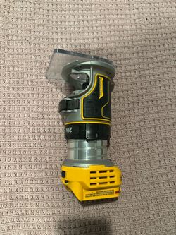 Dewalt 20V MAX XR Cordless Brushless Fixed Base Compact Router