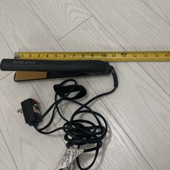 CHI Global Beauty Network 1" Ceramic Flat Iron Hair Straightener