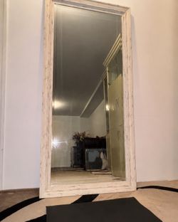 Full size mirror