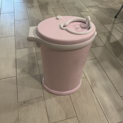 Ubbi diaper pail