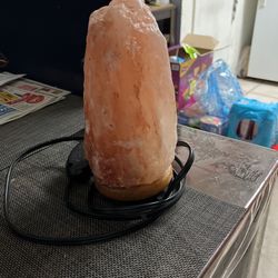 Salt lamp 