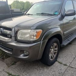 Toyota Sequoia 