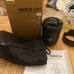 Nikorr 18-200 Vr 11 AF -S DX F3.5 -5.6 G ED Vr 11
