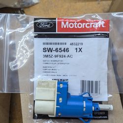 Brake Switch Interruptor cruise control SW-6546 
3M5Z-9F924-AC