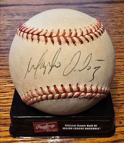 MAGGLIO ORDÓÑEZ SIGNED BASEBALL!