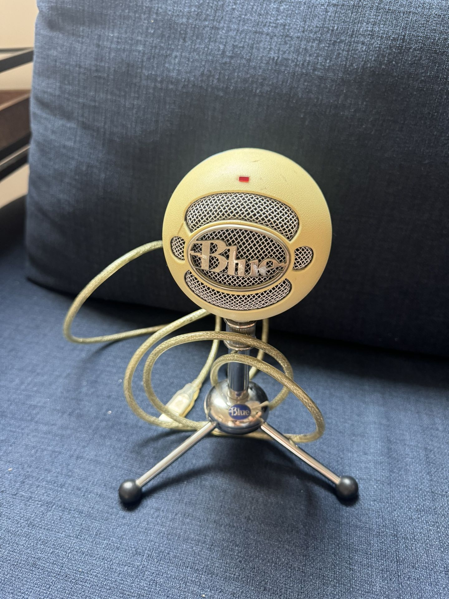 Blue Microphone Snowball Condenser USB Microphone