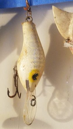 Collectable fishing lure