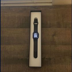 Apple Watch Series 3 38mm Nike Edition