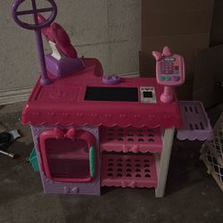 Kids Minnie Mouse Marvelous Market $20