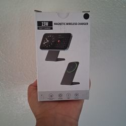 MAGNETIC WIRELESS CHARGER.