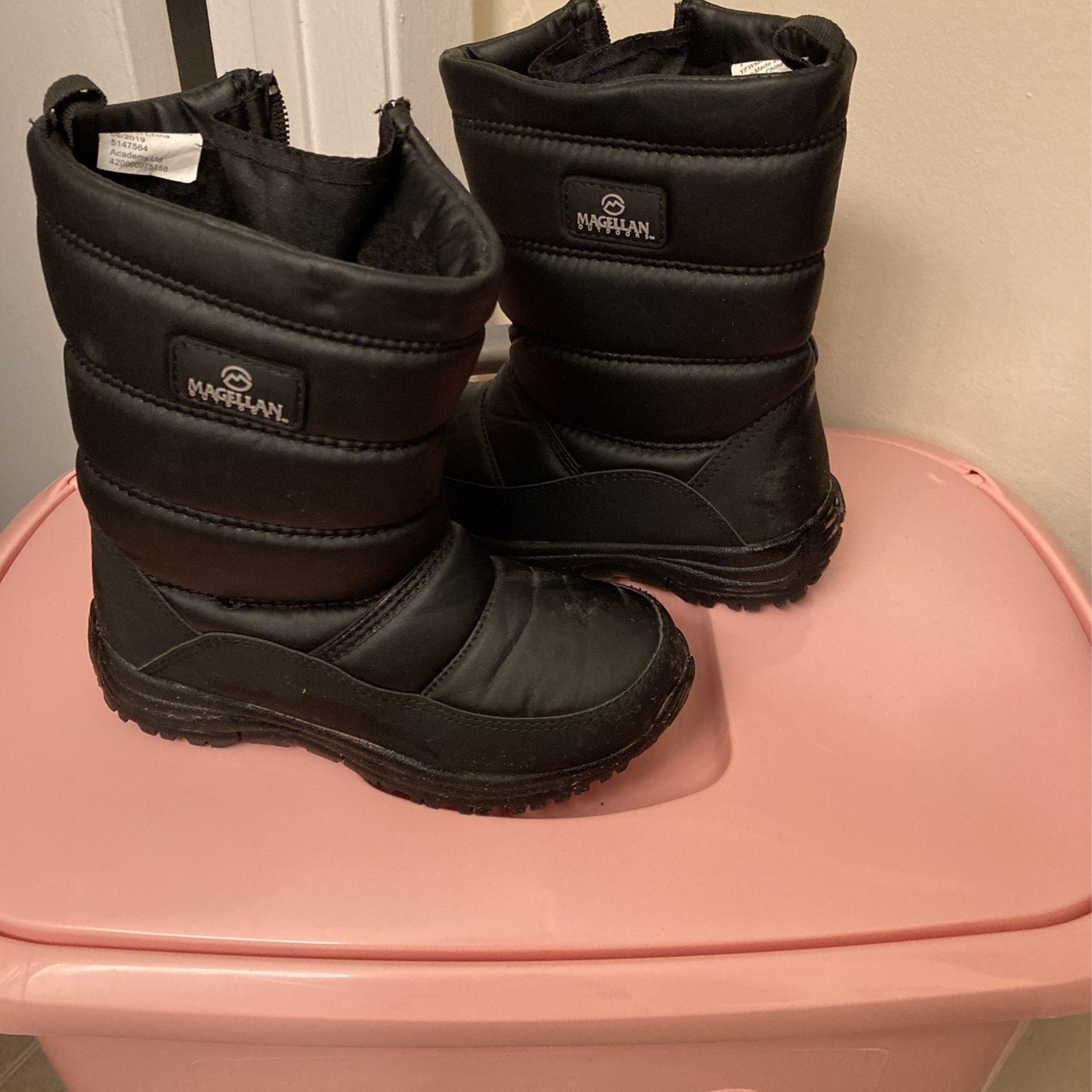Boy’s Snow Boots 