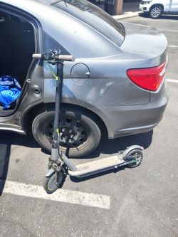 Electric scooter