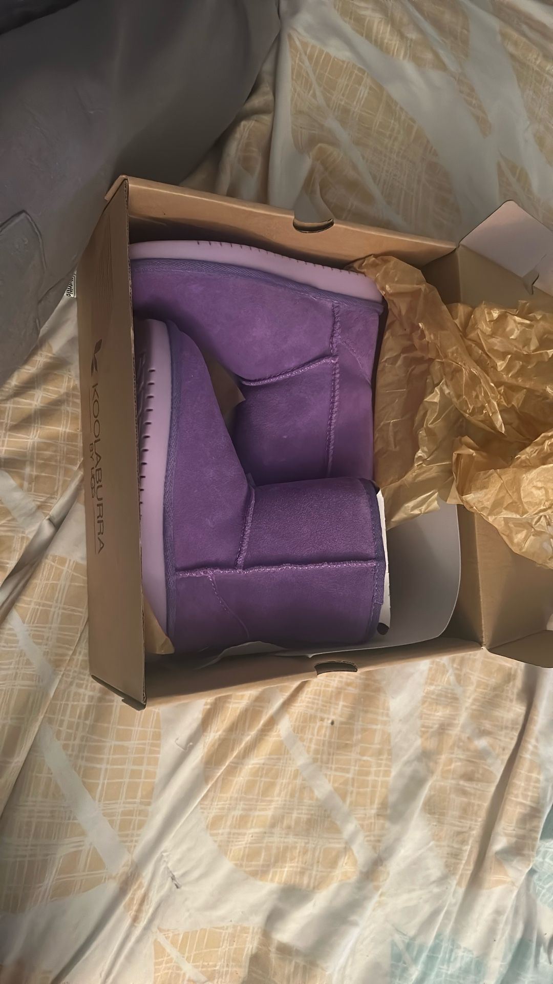 Brand New Girl Uggs