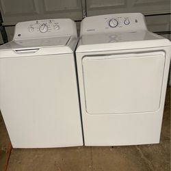 Set of GE Washer/ dryer. Electric. Firm on price .