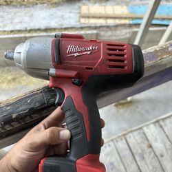 1/2 Milwaukee Impact Wrench
