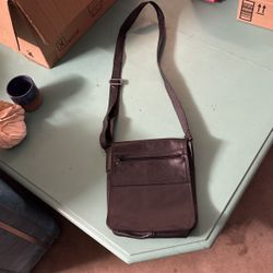 BLACK LEATHER BAG