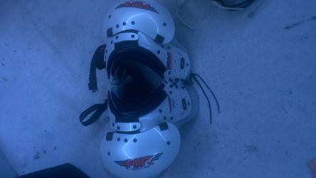 Air Tech Shoulder Pads