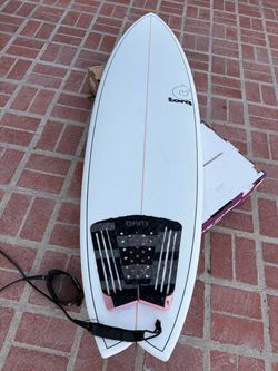 6’3” Torq surfboard