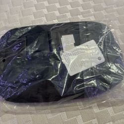 black lululemon everywhere belt bag