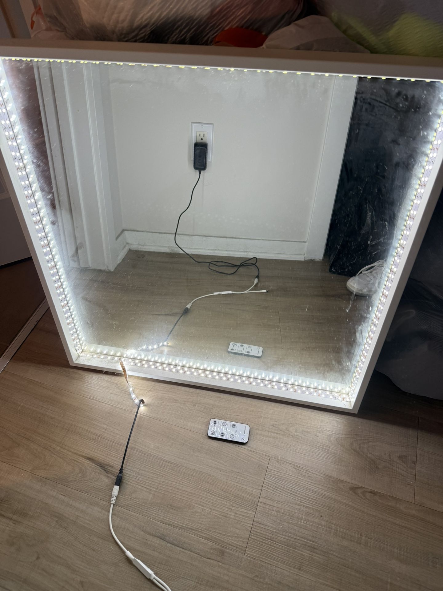 DIY IKEA Vanity Mirror