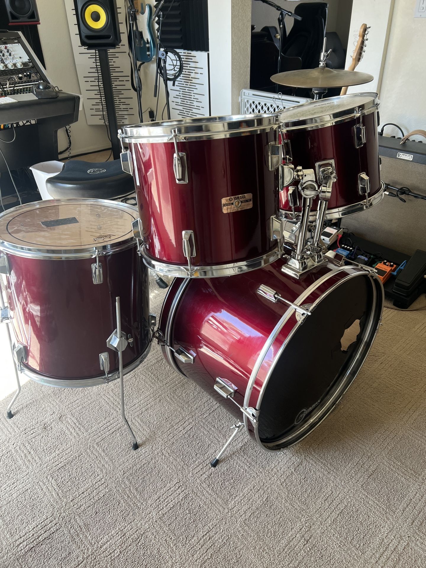 Yamaha Vintage Drum Set