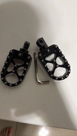 Motorcycle paddock stand