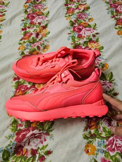 New Puma Rider Strawberry Squeeze Women Shoes, Size 10