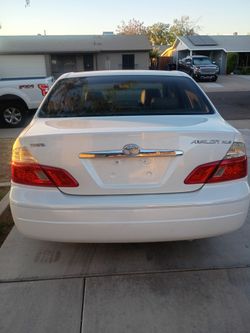 2004 Toyota Avalon