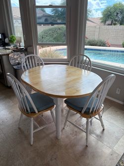 Dining Set with 4 chairs