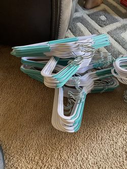 100 Adult Hangers
