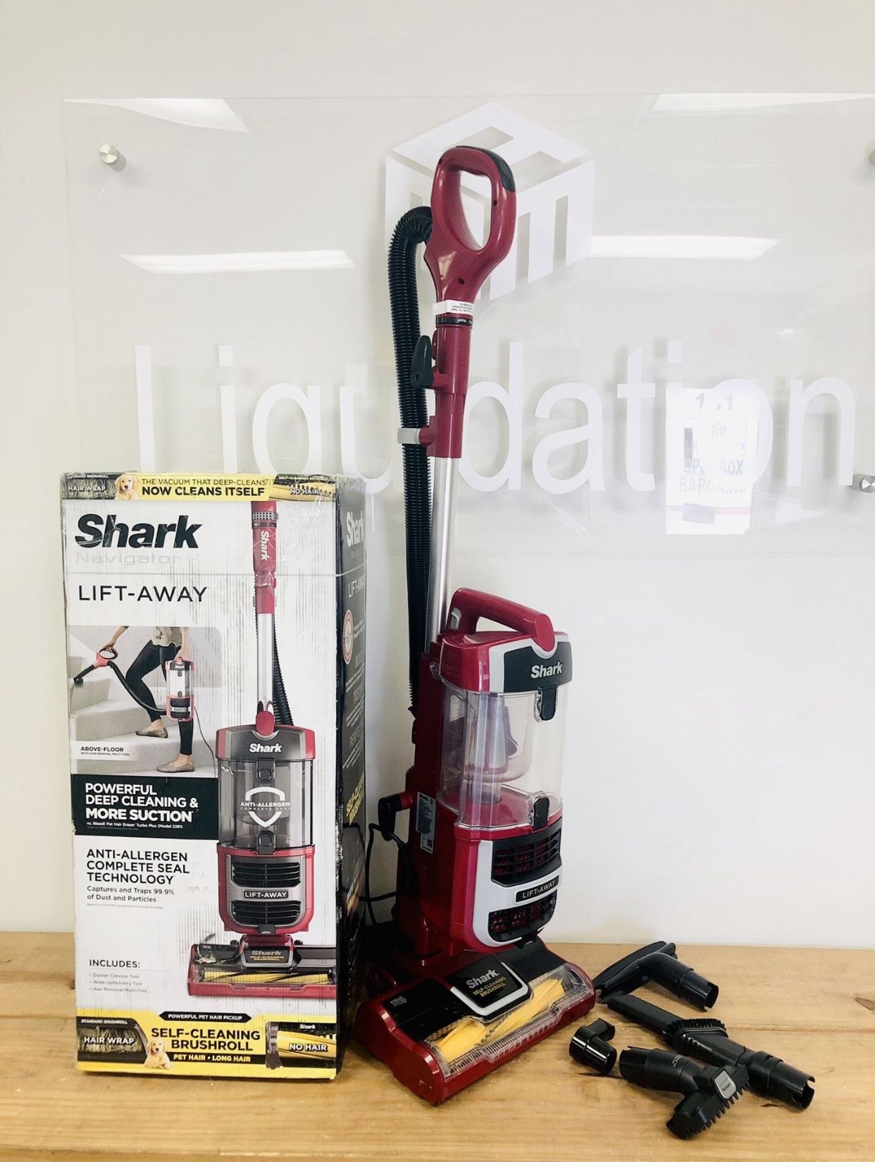 Shark Navigator Liftaway Vacuum Cleaner 2116