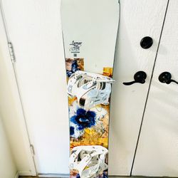 145cm Women’s Snowboard with Bindings
