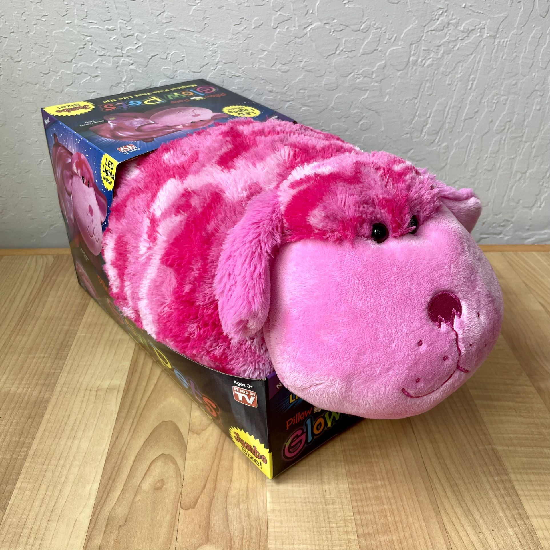 2013 Pillow Pets Glow Pets Pink Camo Dog Jumbo Size With LED Lights Inside