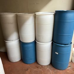 55 Gal Plastic Drums