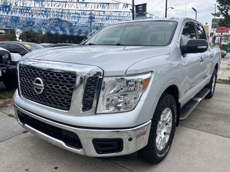 2018 Nissan TITAN