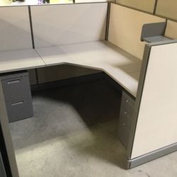 Herman Miller 6x6 Cubicle Station *Used*