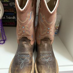 Girl Boots 
