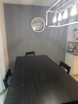 Dinning table