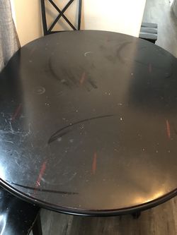 SOLID WOOD TABLE