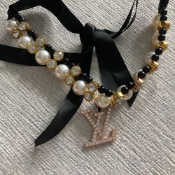 Faux Pearls S Choker LV Charm Bling Necklace 