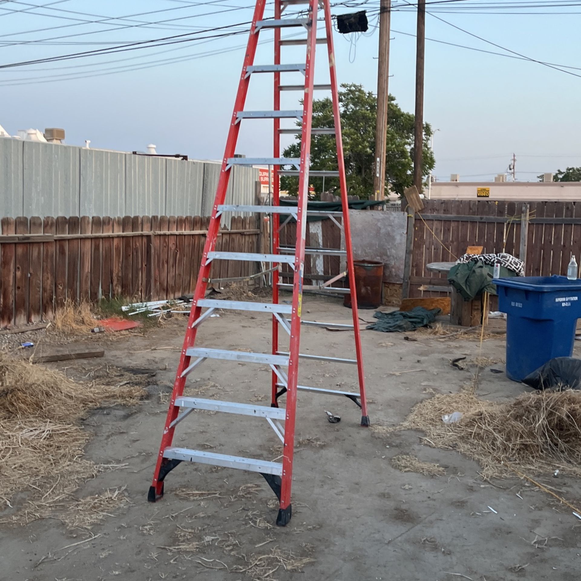 12-foot-ladder-for-sale-in-bakersfield-ca-offerup