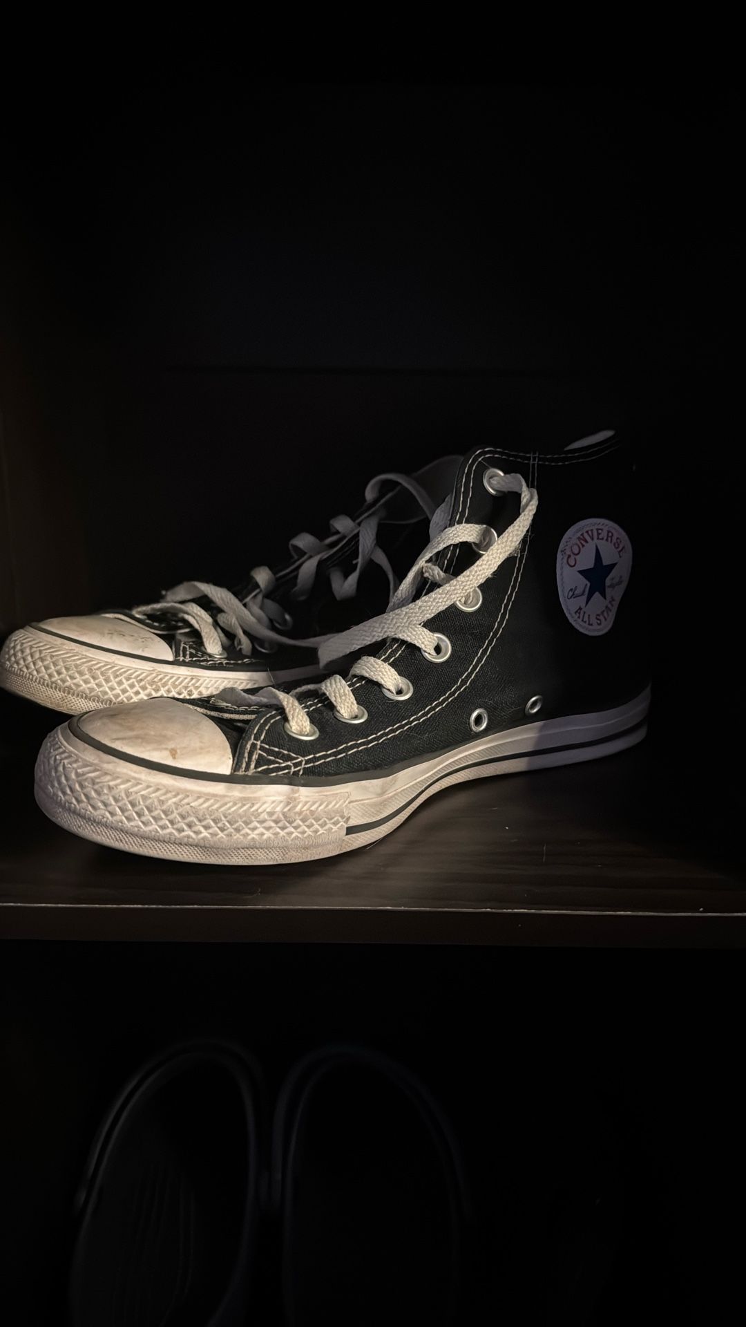 Black converse