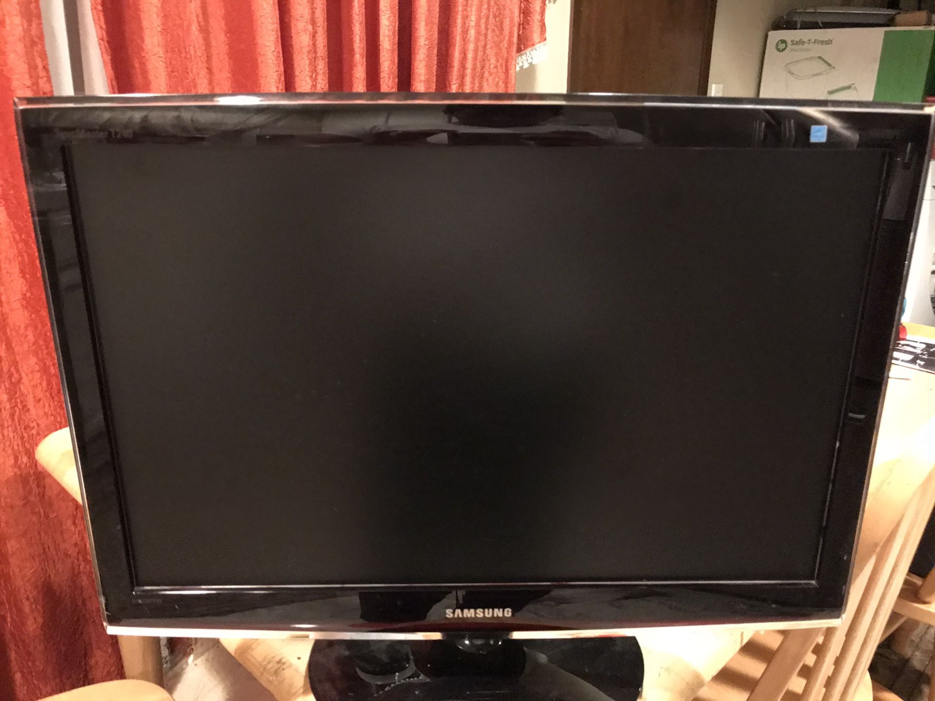SAMSUNG TOC T240 Rose Black 24" 5ms HDMI Widescreen LCD Monitor 300 cd/m2 DC 20000:1
